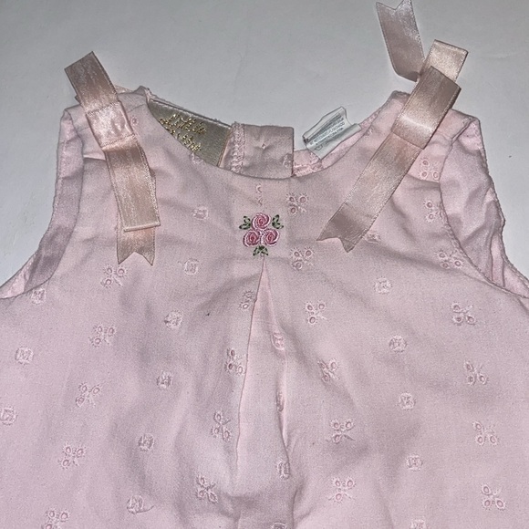 Little Bitty pink eyelet with roses, ribbon, sleeves sundress 3-6 month hairloom - Picture 4 of 5